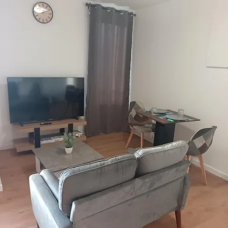 Nandy Apartment