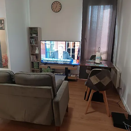 Nandy Apartment *