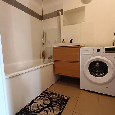 Apartment Nandy Savigny-le-Temple